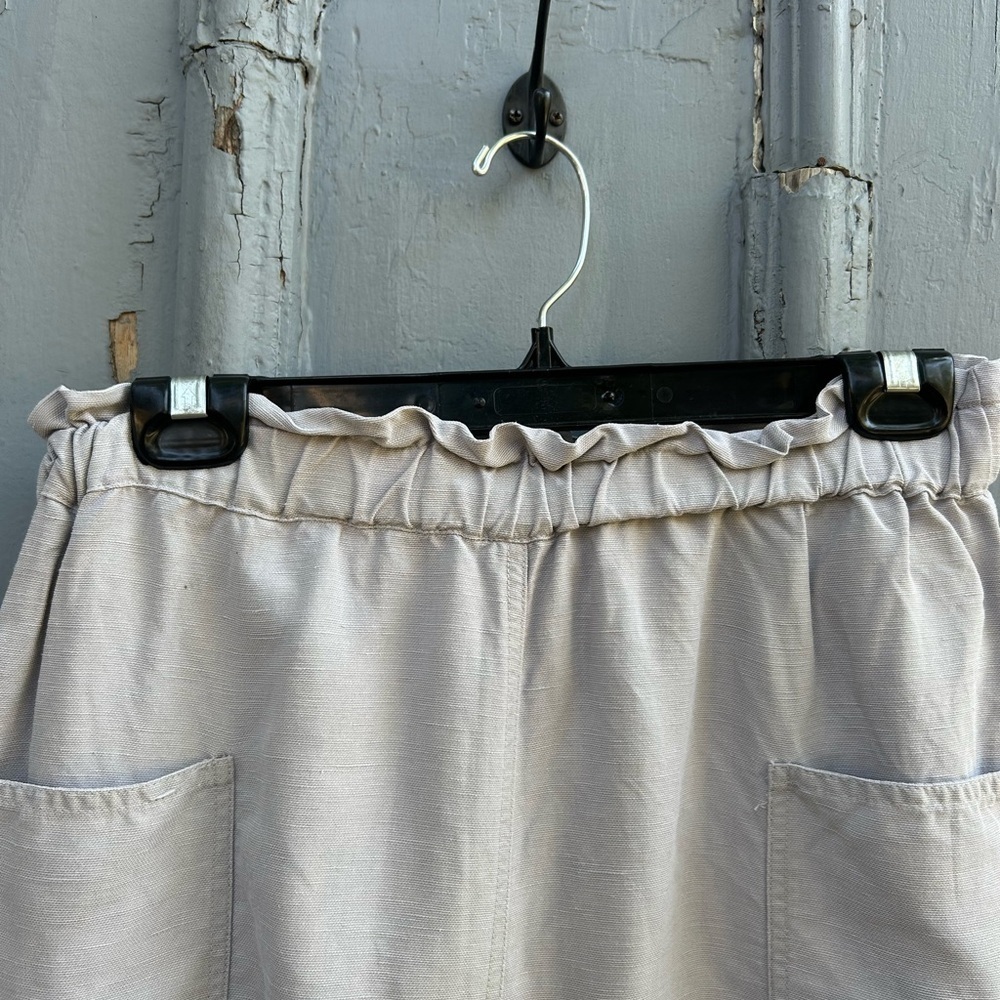 Wilfred Free High Rise Elastic Waist Pull On Linen Shorts, Size Medium - Picture 7 of 9